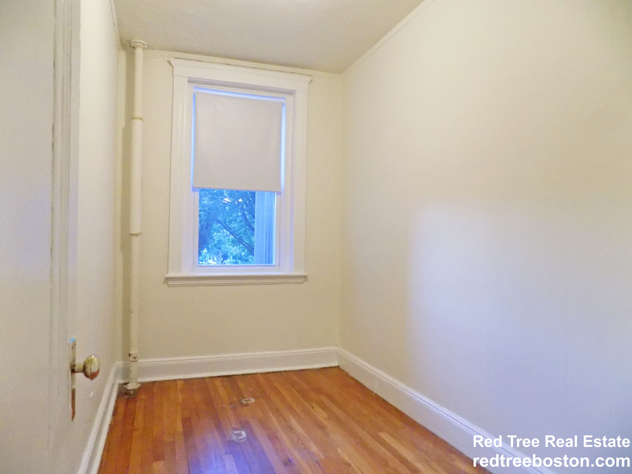 2 bed, 1 bath apartment for rent at 1810 Commonwealth Ave Unit 7, Brighton — photo 5 of 26