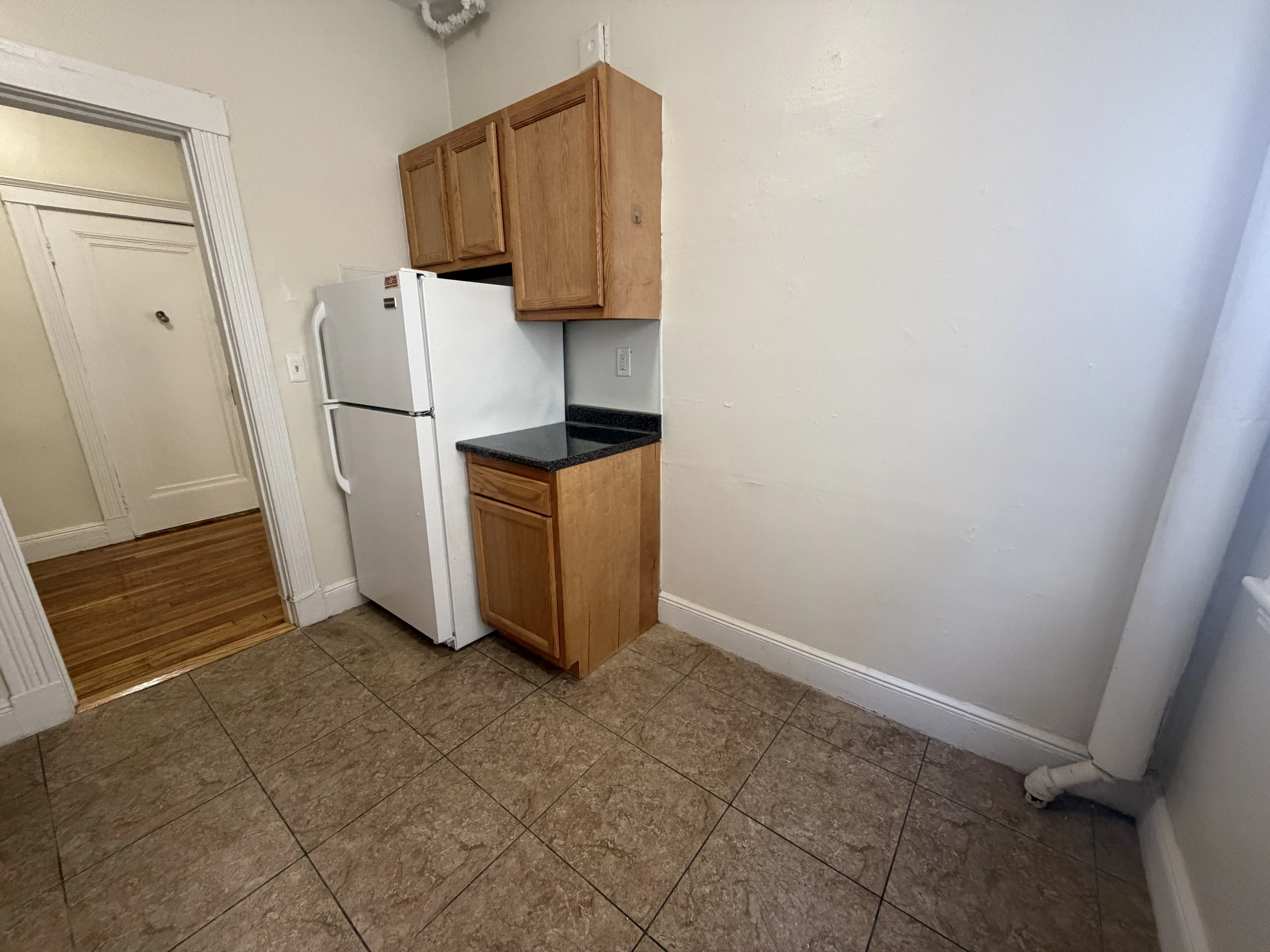 1 bed, 1 bath apartment for rent at 1810 Commonwealth Ave Unit 9, Brighton — photo 7 of 22