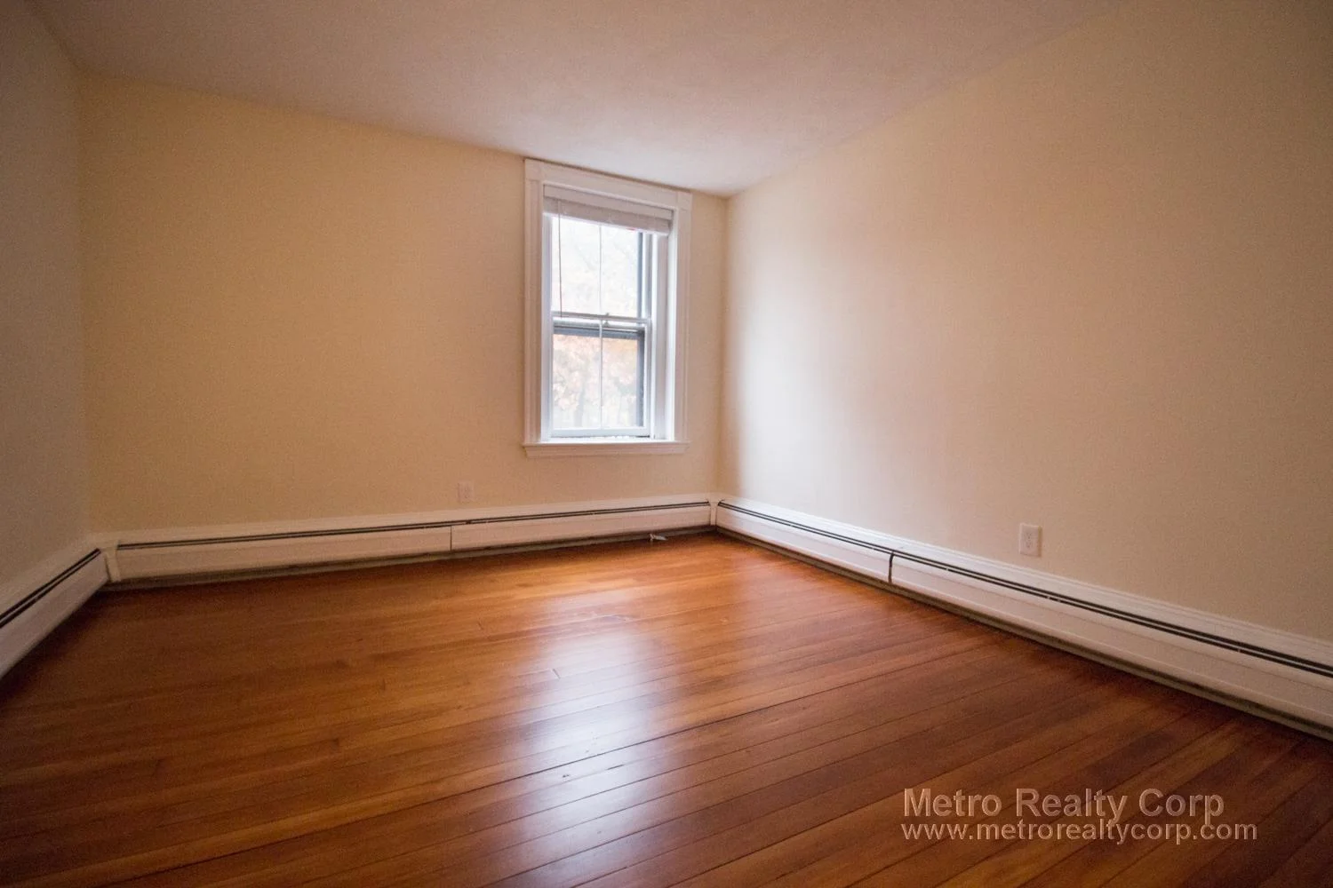 4 bed, 2 bath apartment for rent at 1819 Beacon St Unit 5, Brookline Hills — photo 12 of 23