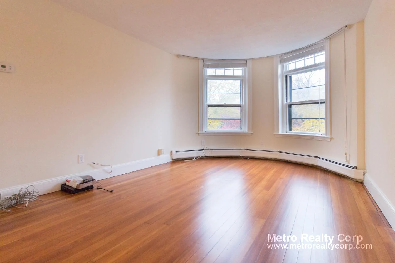 4 bed, 2 bath apartment for rent at 1819 Beacon St Unit 5, Brookline Hills — photo 11 of 23