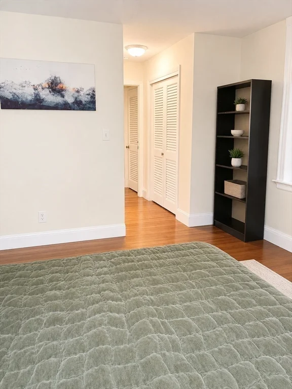 4 bed, 2 bath apartment for rent at 1819 Beacon Unit 5, Brookline Hills — photo 13 of 15