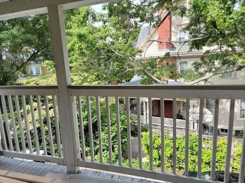 3 bed, 1 bath apartment for rent at 182 Babcock St Unit 2, Coolidge Corner — photo 9 of 10