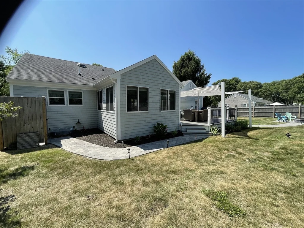2 bed, 2 bath apartment for rent at 182 Beacon St Unit 182, South Yarmouth — photo 16 of 22