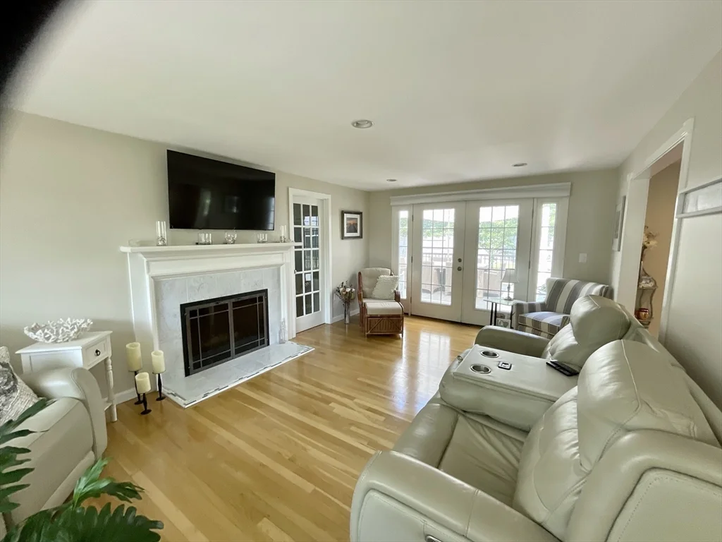 2 bed, 2 bath apartment for rent at 182 Beacon St Unit 182, South Yarmouth — photo 9 of 22