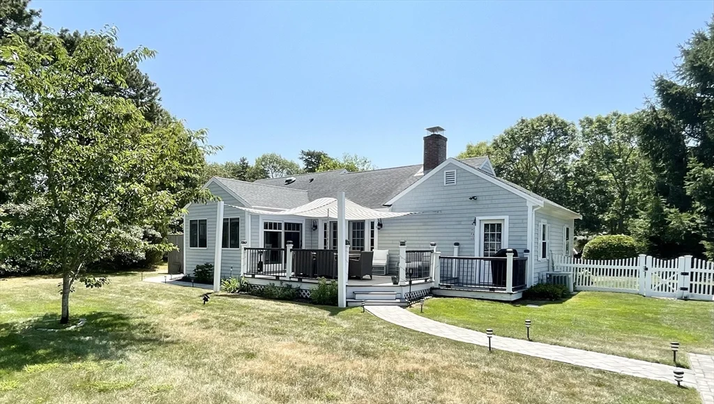 2 bed, 2 bath apartment for rent at 182 Beacon St Unit 182, South Yarmouth — photo 15 of 22