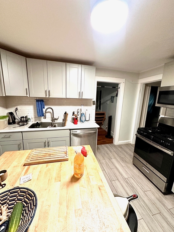 2 bed, 1 bath apartment for rent at 182 Boylston St Unit 3, Jamaica Plain