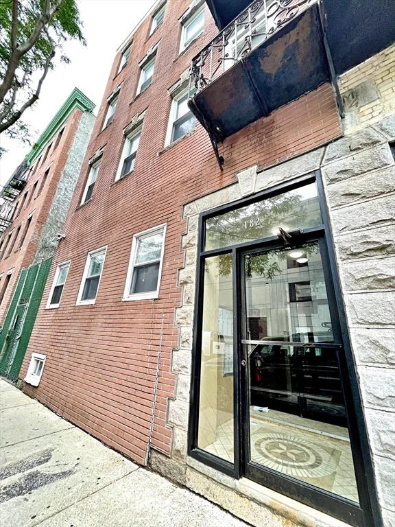 2 bed, 1 bath apartment for rent at 182 Cottage St Unit 101, East Boston — photo 20 of 21