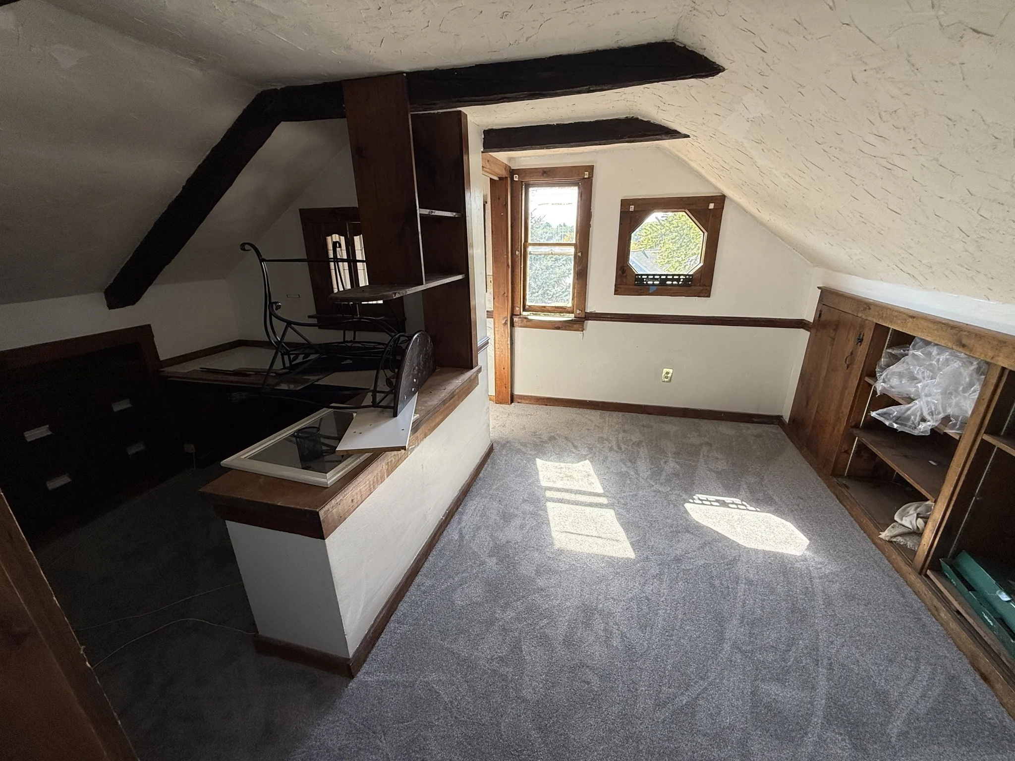 3 bed, 1 bath apartment for rent at 182 East Main St Unit 2, Milford — photo 5 of 12