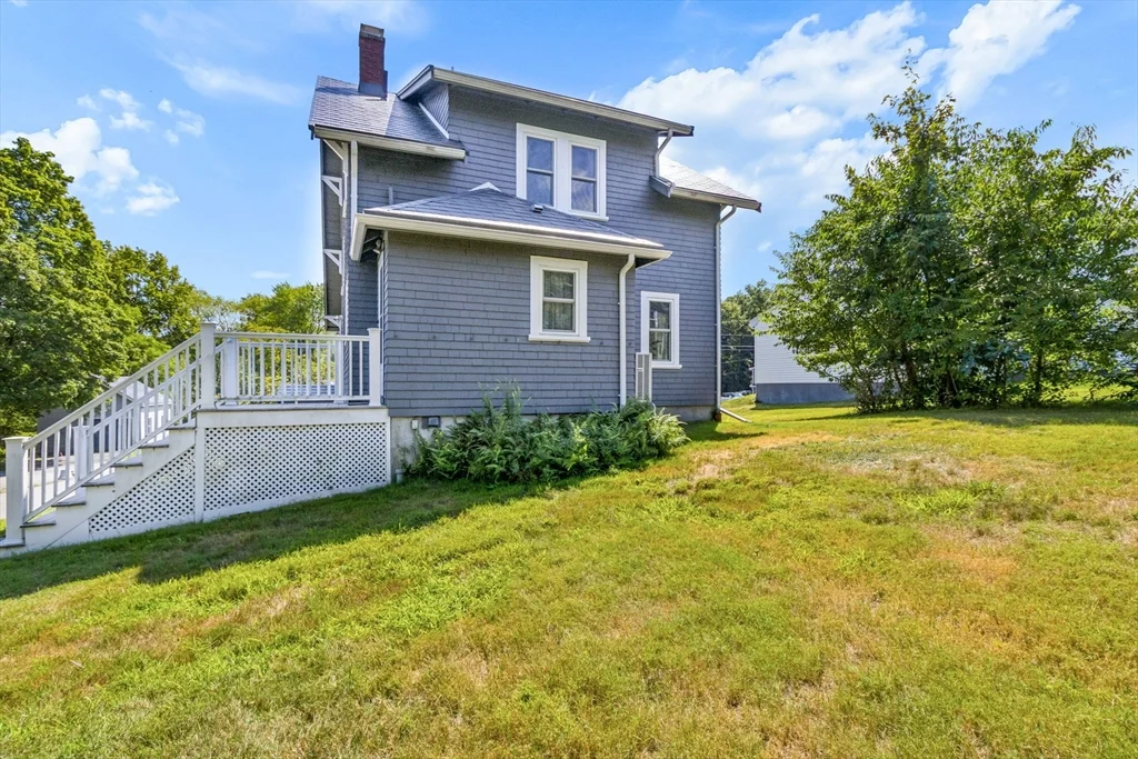 3 bed, 2 bath apartment for rent at 182 Greenwood St, Marlborough — photo 30 of 33
