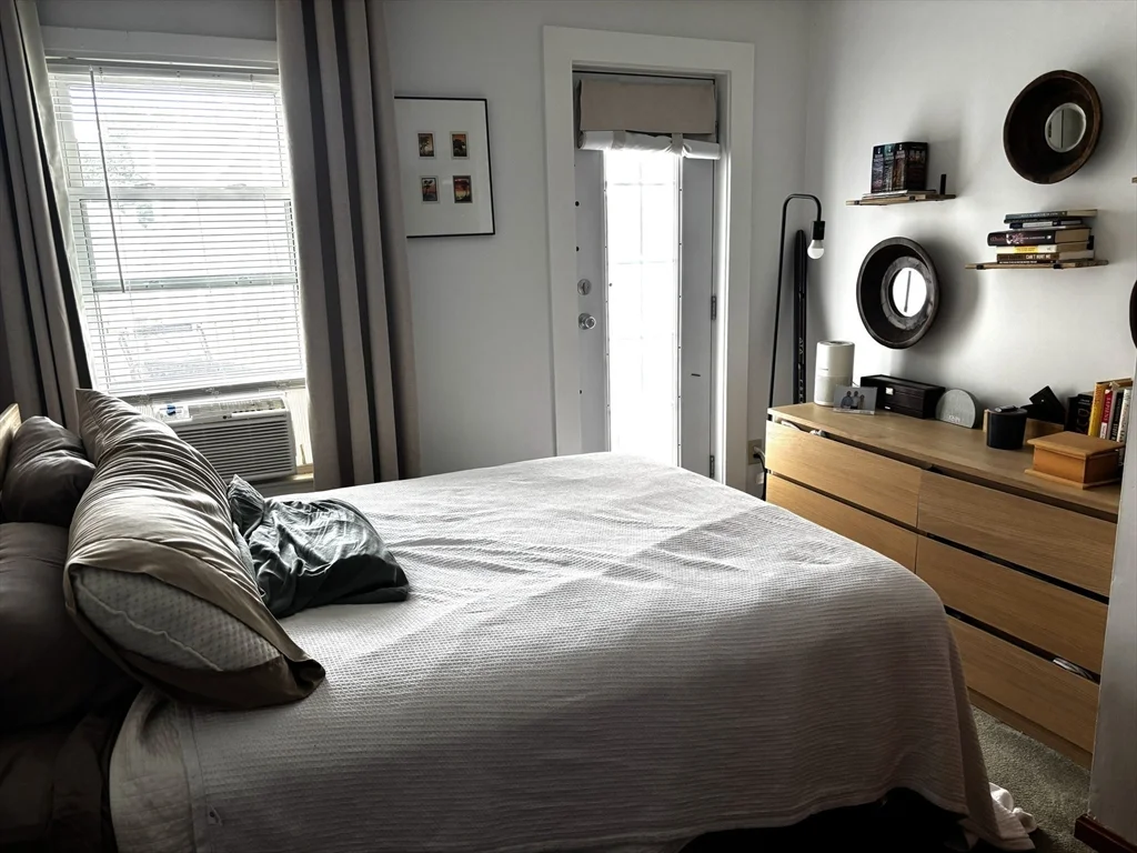 1 bed, 1 bath apartment for rent at 182 H St Unit 2, South Boston — photo 12 of 13