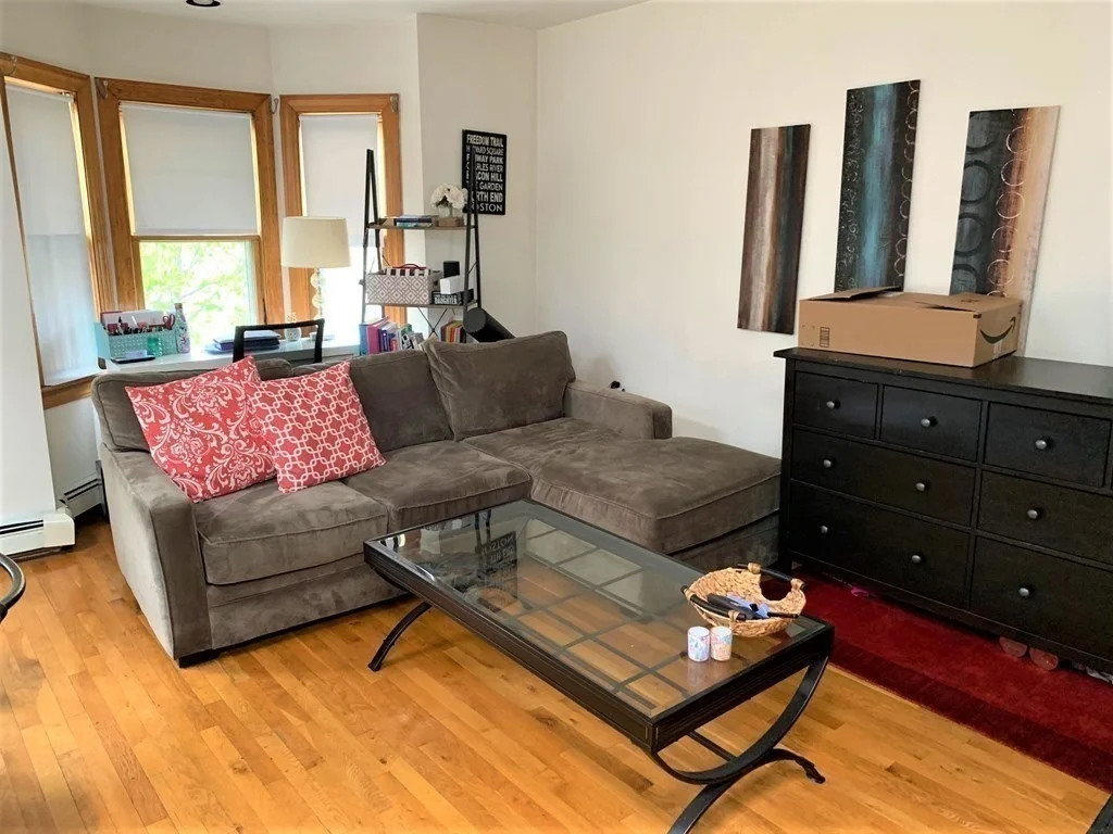 1 bed, 1 bath apartment for rent at 182 H St Unit 3, South Boston