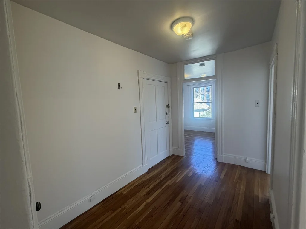 4 bed, 1 bath apartment for rent at 182 Harvard St Unit 3, Central Square — photo 11 of 20