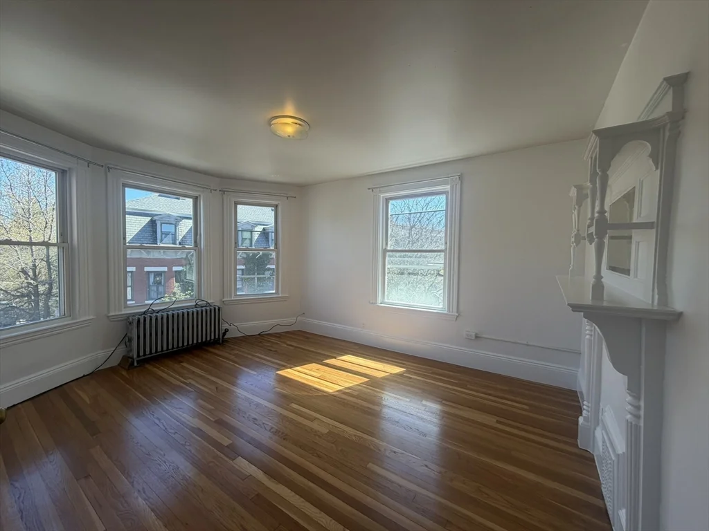 4 bed, 1 bath apartment for rent at 182 Harvard St Unit 3, Central Square — photo 13 of 20