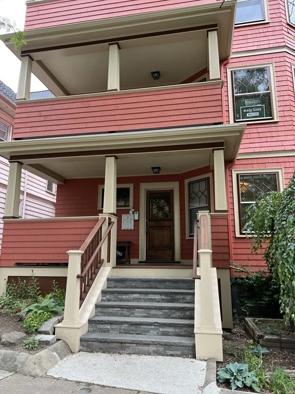 3 bed, 1 bath apartment for rent at 182 Magazine St Unit 1, Cambridgeport — photo 16 of 25