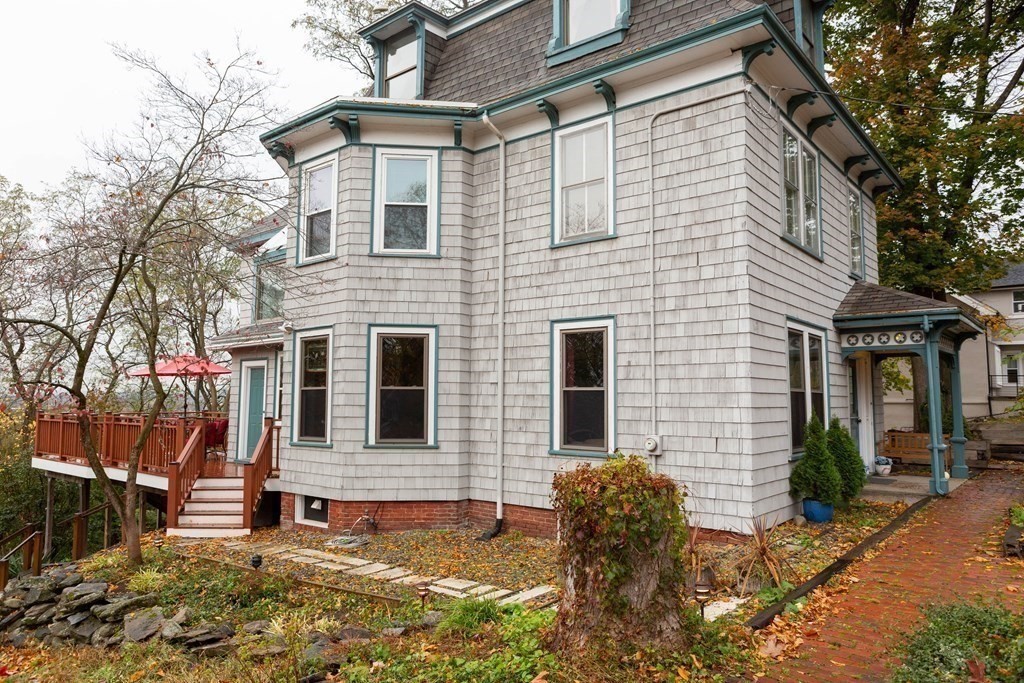 3 bed, 3 bath apartment for rent at 182 Palfrey St, Watertown — photo 39 of 42