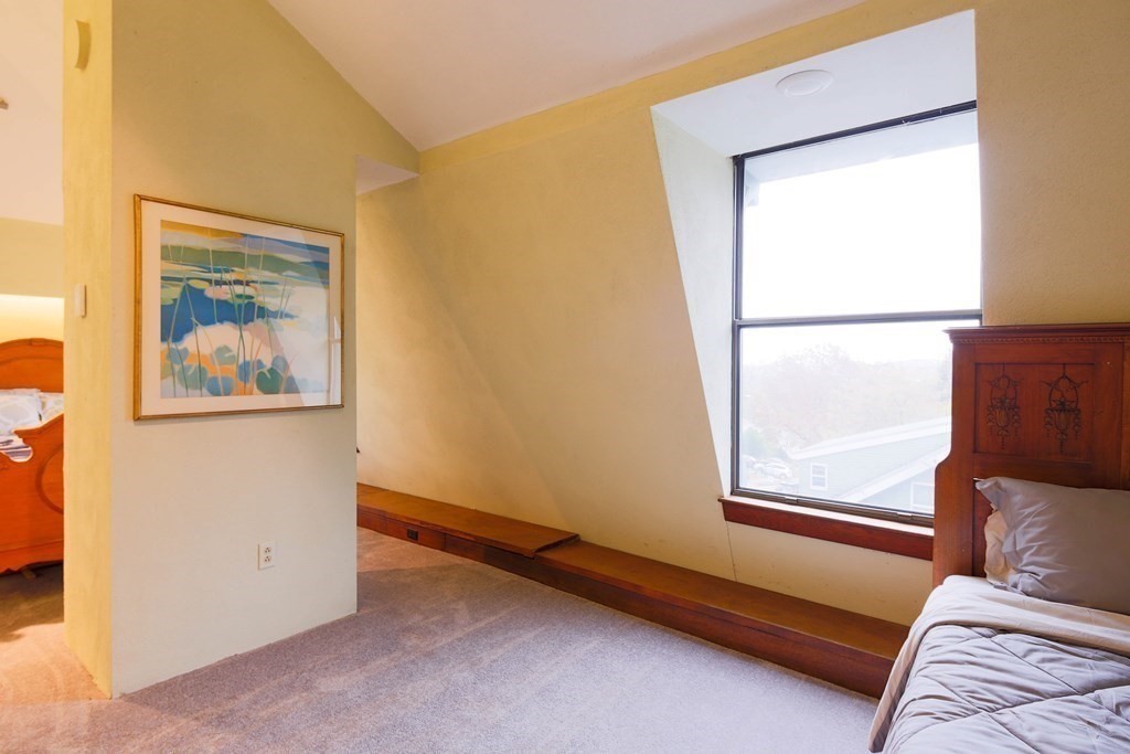 3 bed, 3 bath apartment for rent at 182 Palfrey St, Watertown — photo 32 of 42