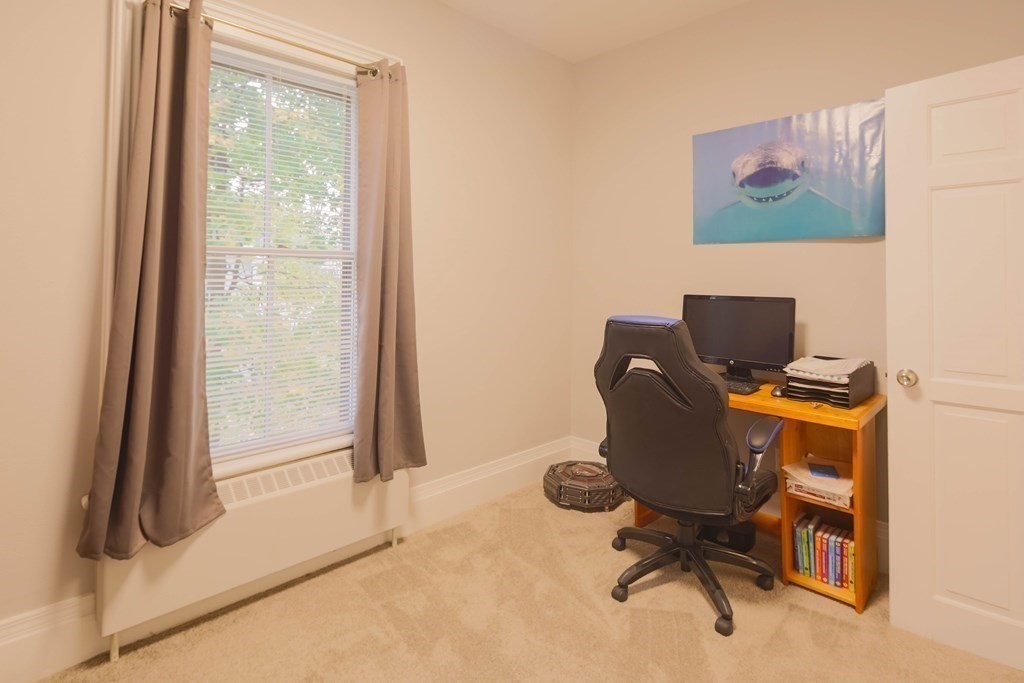 3 bed, 3 bath apartment for rent at 182 Palfrey St, Watertown — photo 27 of 42
