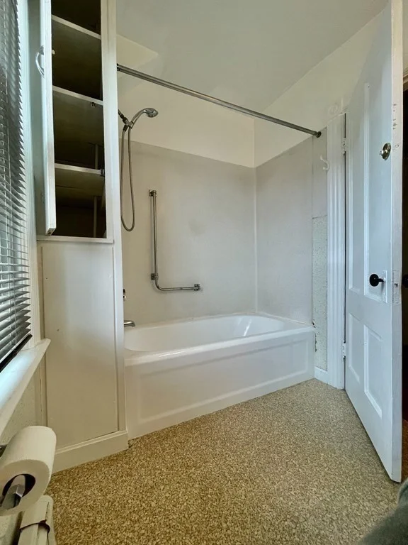1 bed, 1 bath apartment for rent at 182 Pine Unit 2, Attleboro — photo 12 of 15