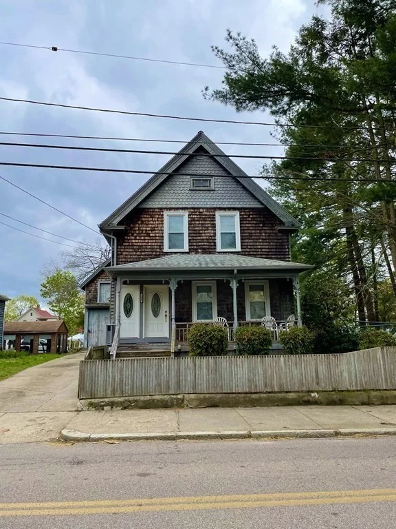 1 bed, 1 bath apartment for rent at 182 Pine Unit 2, Attleboro — photo 1 of 15