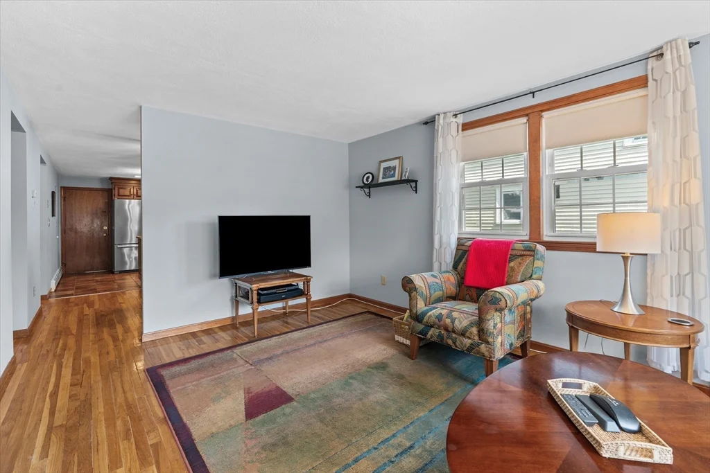 3 bed, 1 bath apartment for rent at 182 Safford St Unit 1, Quincy — photo 7 of 14