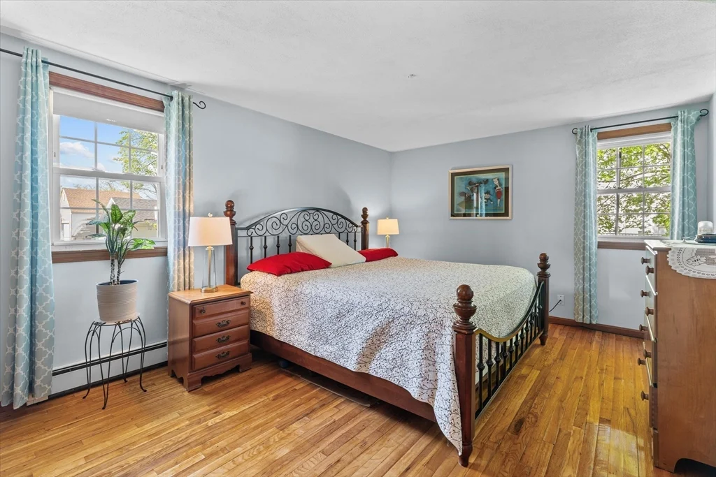 3 bed, 1 bath apartment for rent at 182 Safford St Unit 1, Quincy — photo 8 of 14