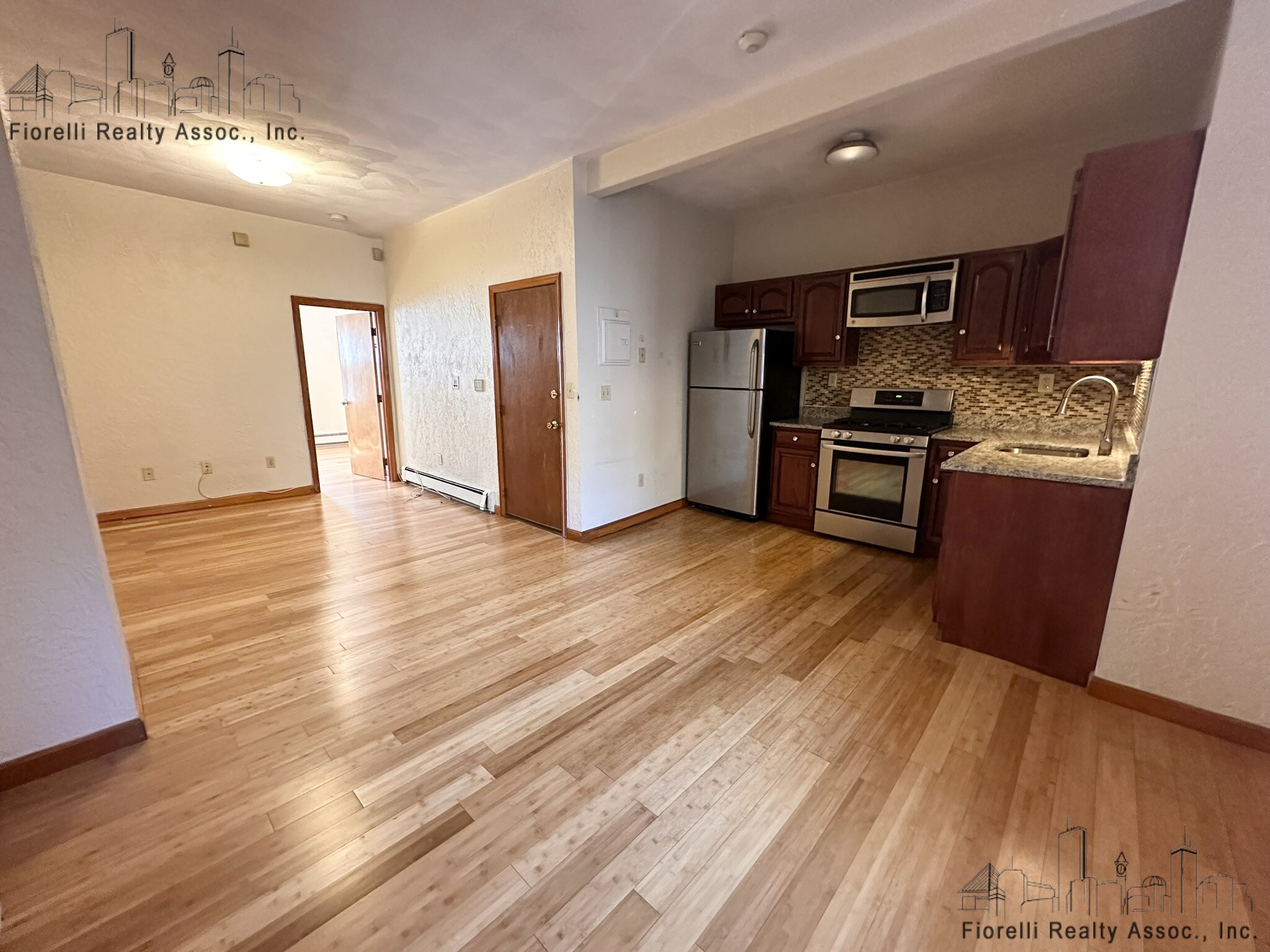 2 bed, 1 bath apartment for rent at 182 Salem St Unit 3, North End — photo 6 of 9