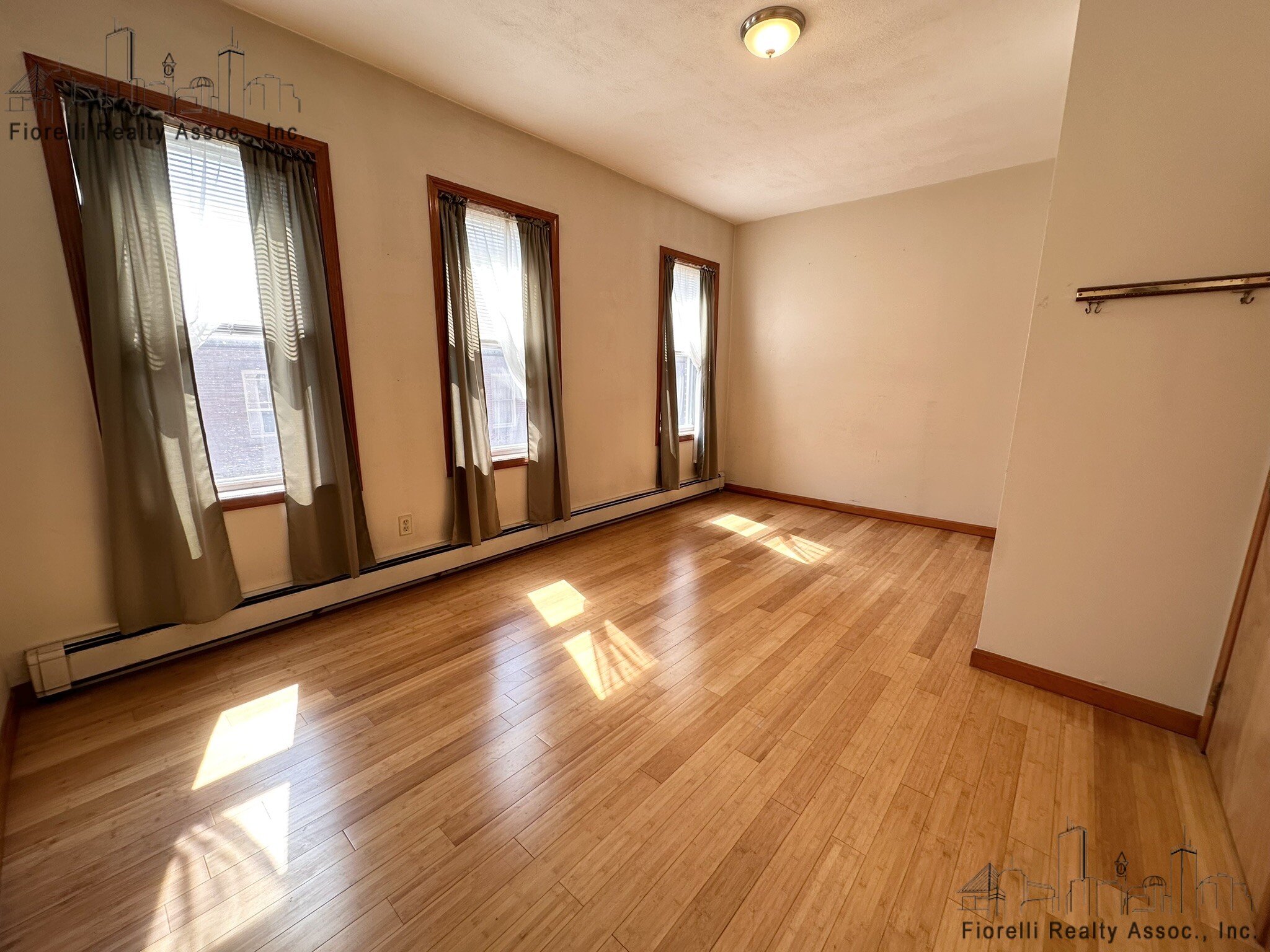 2 bed, 1 bath apartment for rent at 182 Salem St Unit 3, North End — photo 1 of 9