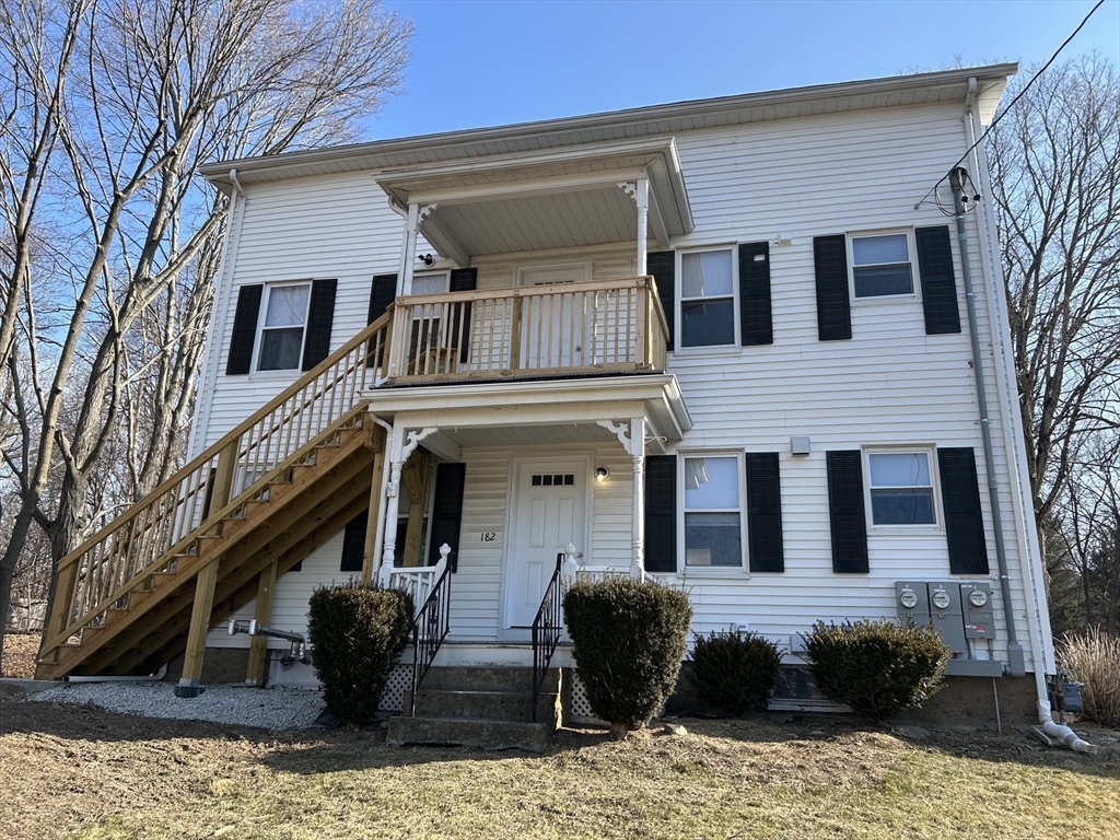 4 bed, 2 bath apartment for rent at 182 Smith St Unit 2, North Attleboro