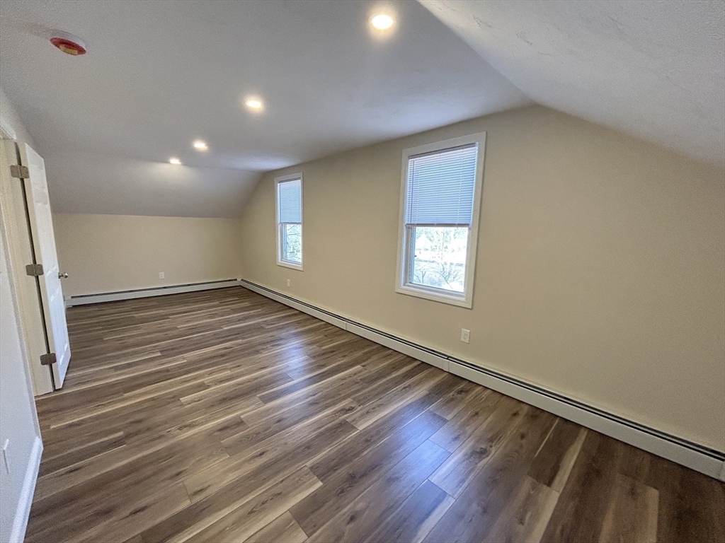 4 bed, 2 bath apartment for rent at 182 Smith St Unit 2, North Attleboro — photo 8 of 23