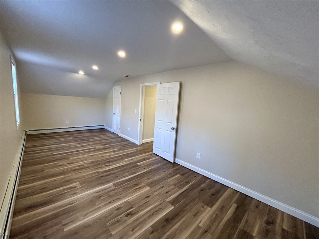 4 bed, 2 bath apartment for rent at 182 Smith St Unit 2, North Attleboro — photo 9 of 23