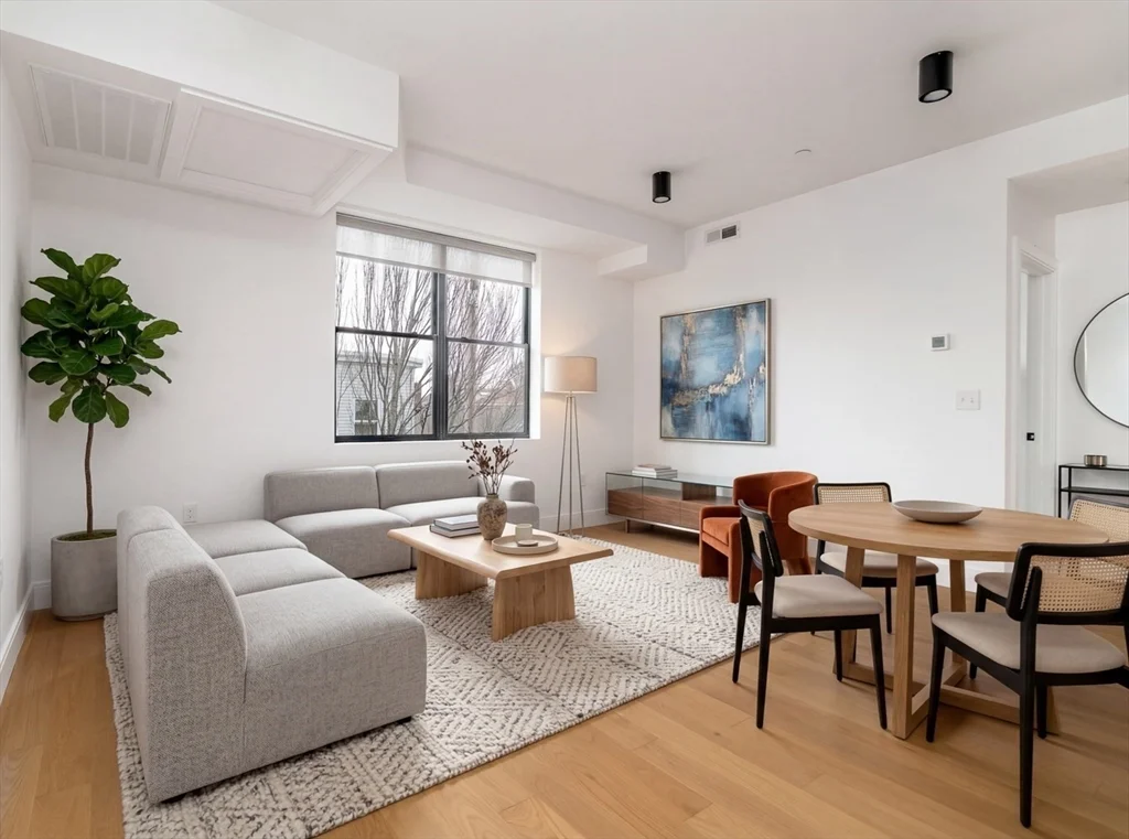 2 bed, 1 bath apartment for rent at 182 Tremont Unit 3, Inman Square — photo 7 of 14