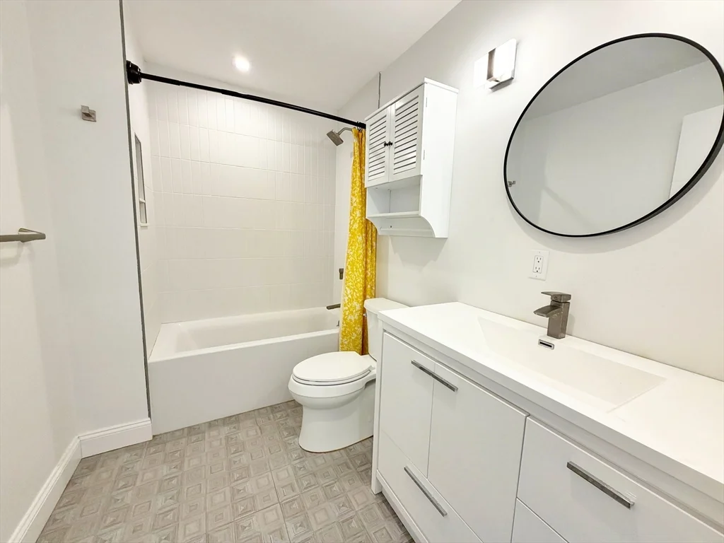 3 bed, 2 bath apartment for rent at 182 Webster St Unit 1, East Boston — photo 35 of 41