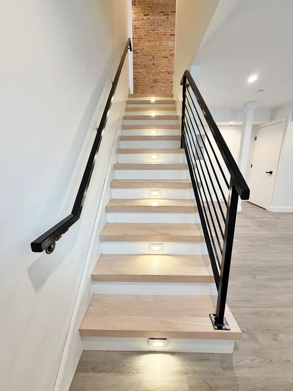 3 bed, 2 bath apartment for rent at 182 Webster St Unit 1, East Boston — photo 27 of 41