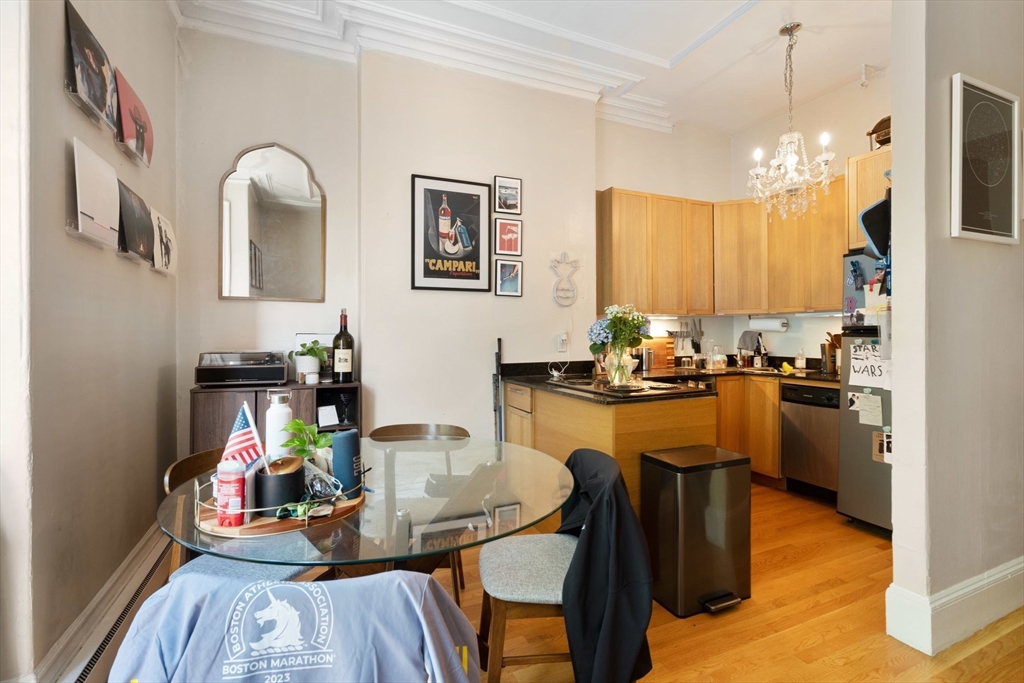 1 bed, 1 bath apartment for rent at 182 West Brookline St Unit 2, South End — photo 3 of 12
