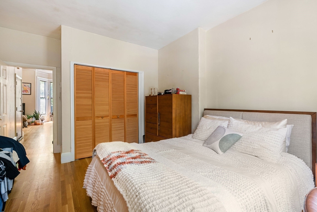 1 bed, 1 bath apartment for rent at 182 West Brookline St Unit 2, South End — photo 10 of 12