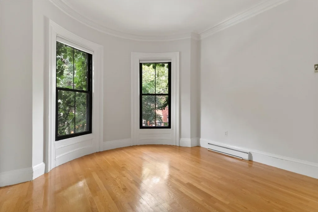 1 bed, 1 bath apartment for rent at 182 West Brookline St Unit 3, South End — photo 12 of 28