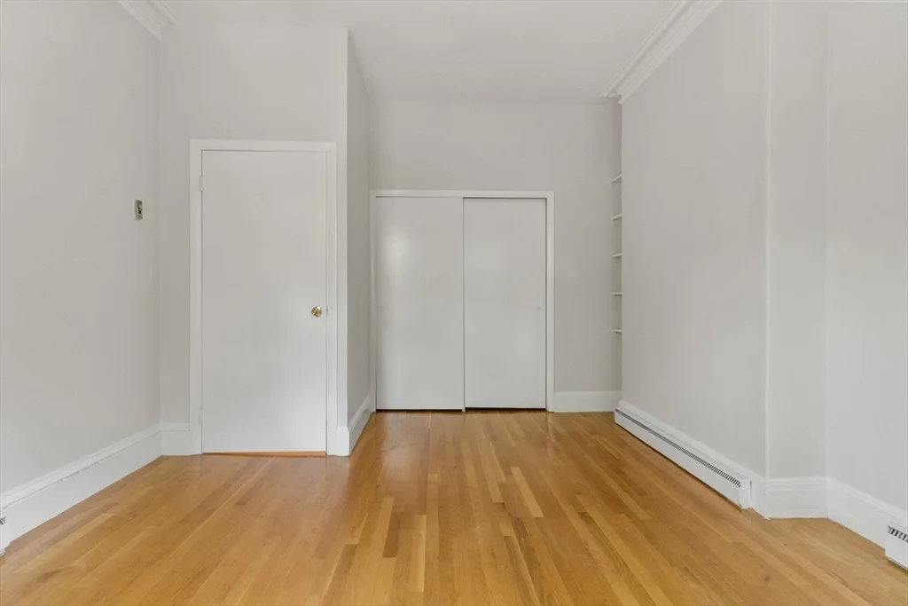 1 bed, 1 bath apartment for rent at 182 West Brookline St Unit 3, South End — photo 17 of 28