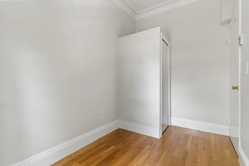 1 bed, 1 bath apartment for rent at 182 West Brookline St Unit 3, South End — photo 24 of 28