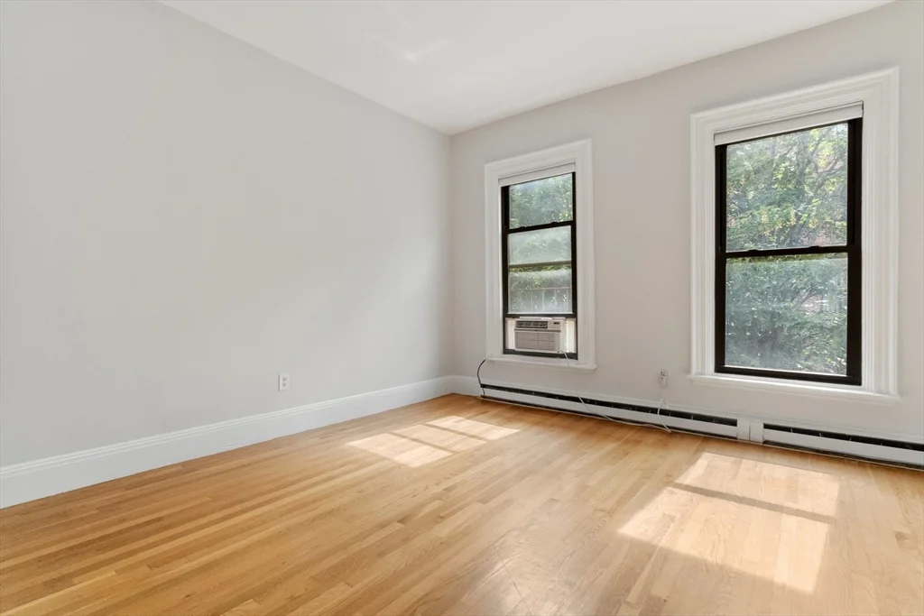 1 bed, 1 bath apartment for rent at 182 West Brookline St Unit 3, South End — photo 6 of 28