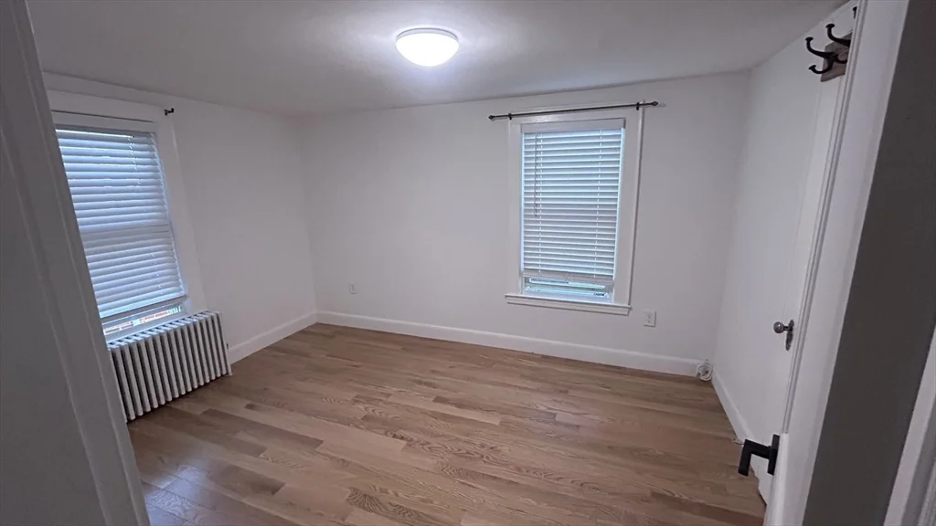 3 bed, 1 bath apartment for rent at 182 West St Unit 1, Edgeworth — photo 3 of 8
