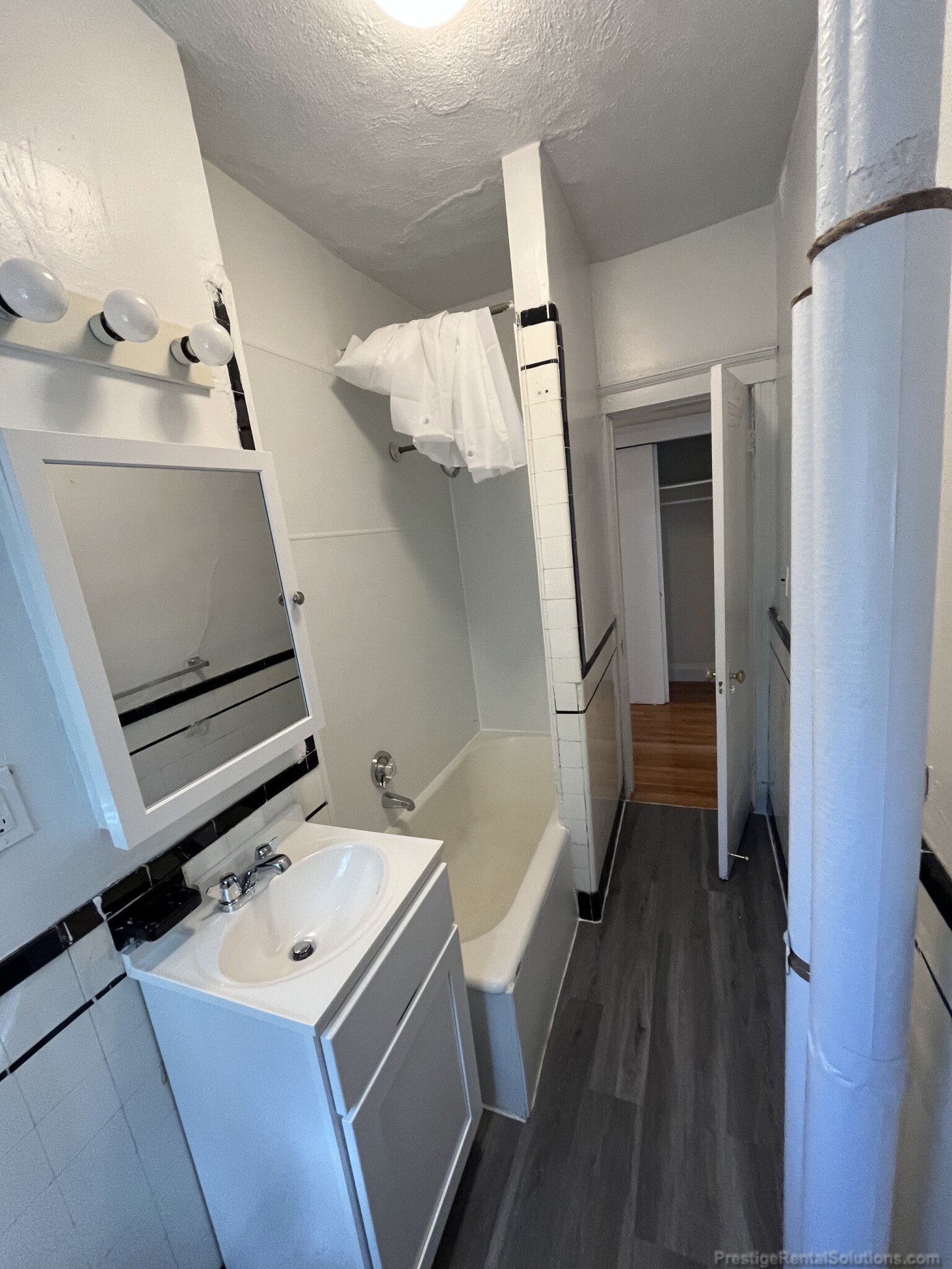 Studio bed, 1 bath apartment for rent at 1820 Commonwealth Ave Unit 11, Brighton — photo 11 of 13