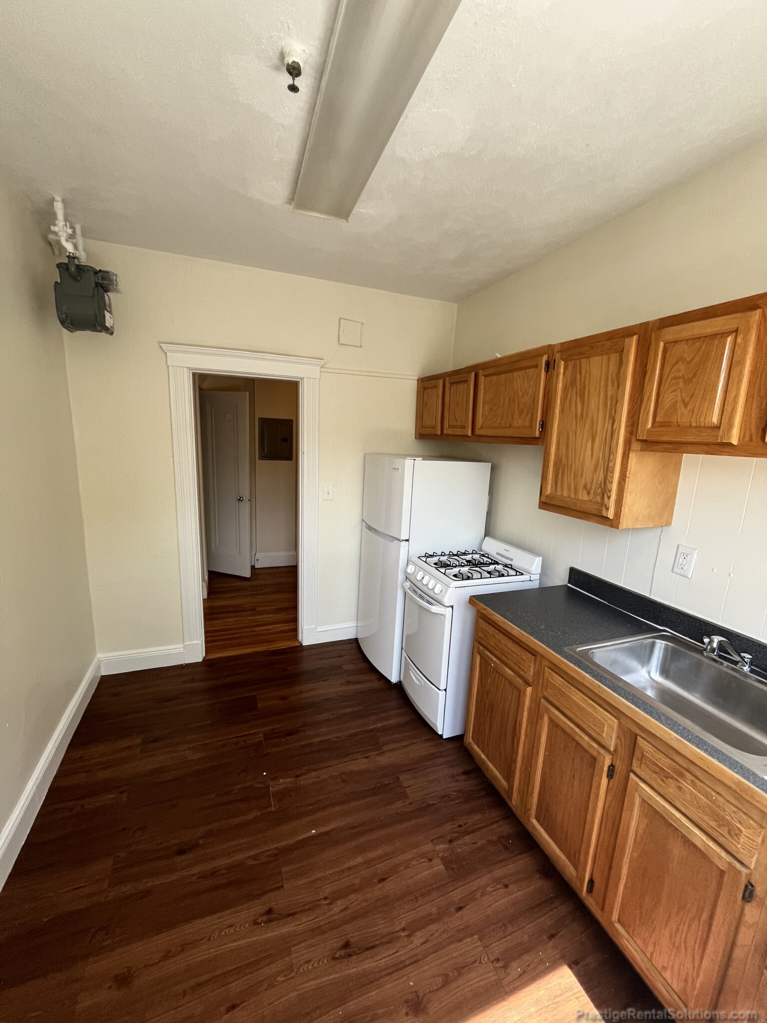 Studio bed, 1 bath apartment for rent at 1820 Commonwealth Ave Unit 11, Brighton — photo 5 of 13