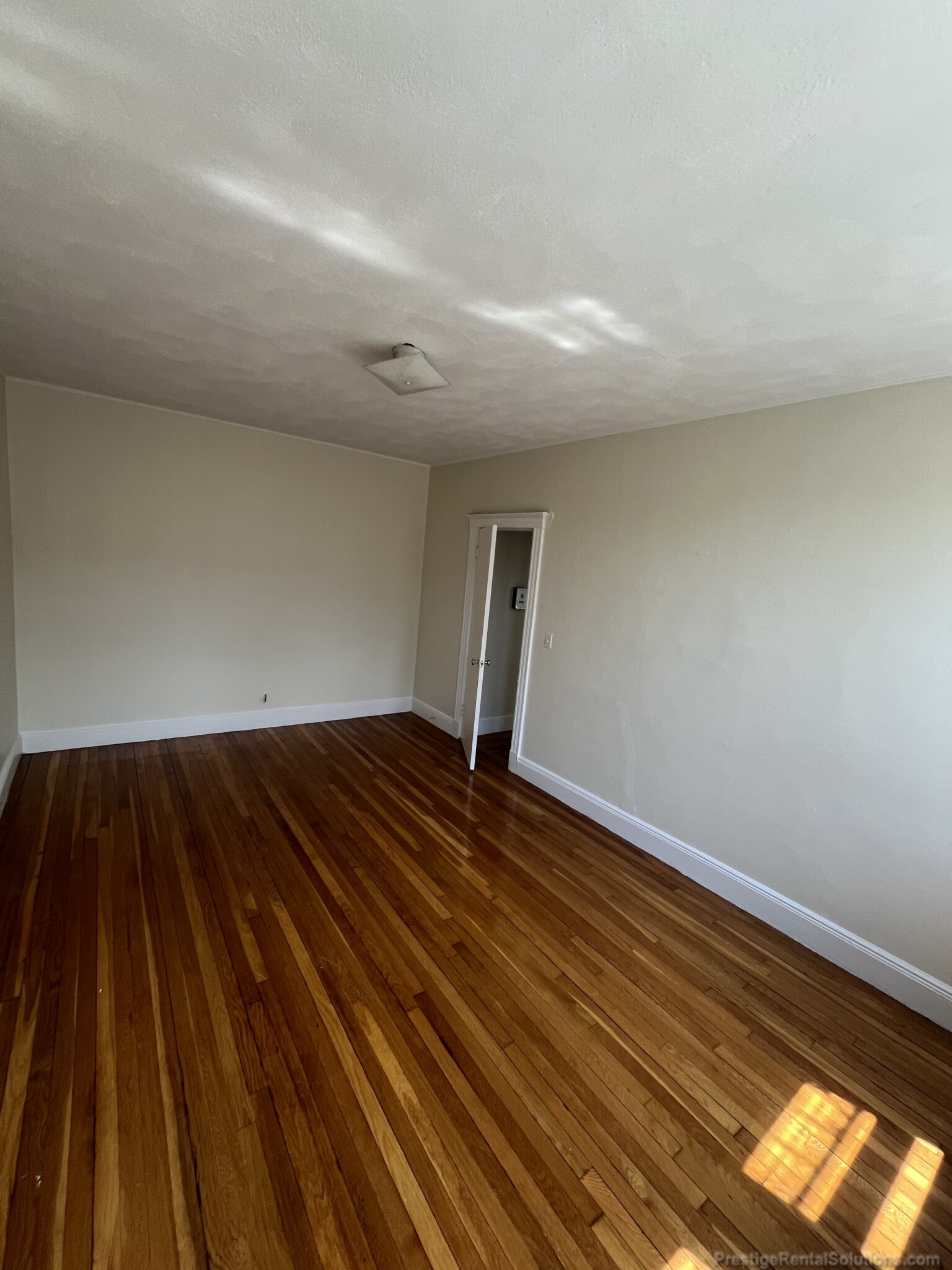 Studio bed, 1 bath apartment for rent at 1820 Commonwealth Ave Unit 11, Brighton — photo 7 of 13