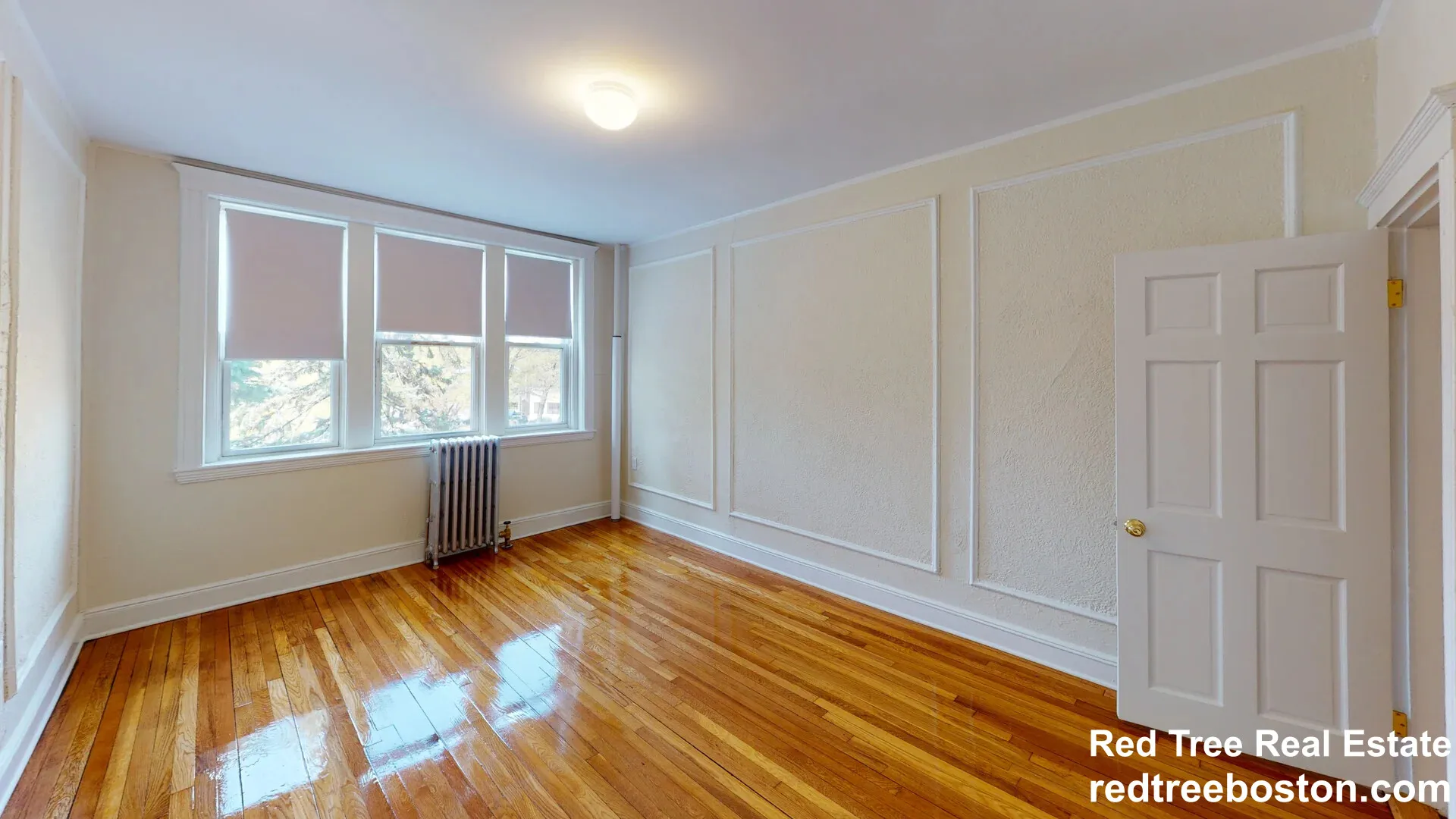 3 bed, 1 bath apartment for rent at 1820 Commonwealth Ave Unit 14, Brighton — photo 3 of 11