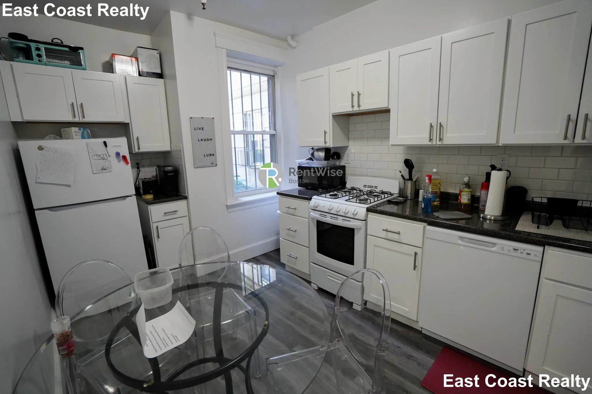 2 bed, 1 bath apartment for rent at 1820 Commonwealth Ave Unit 2, Brighton — photo 4 of 13
