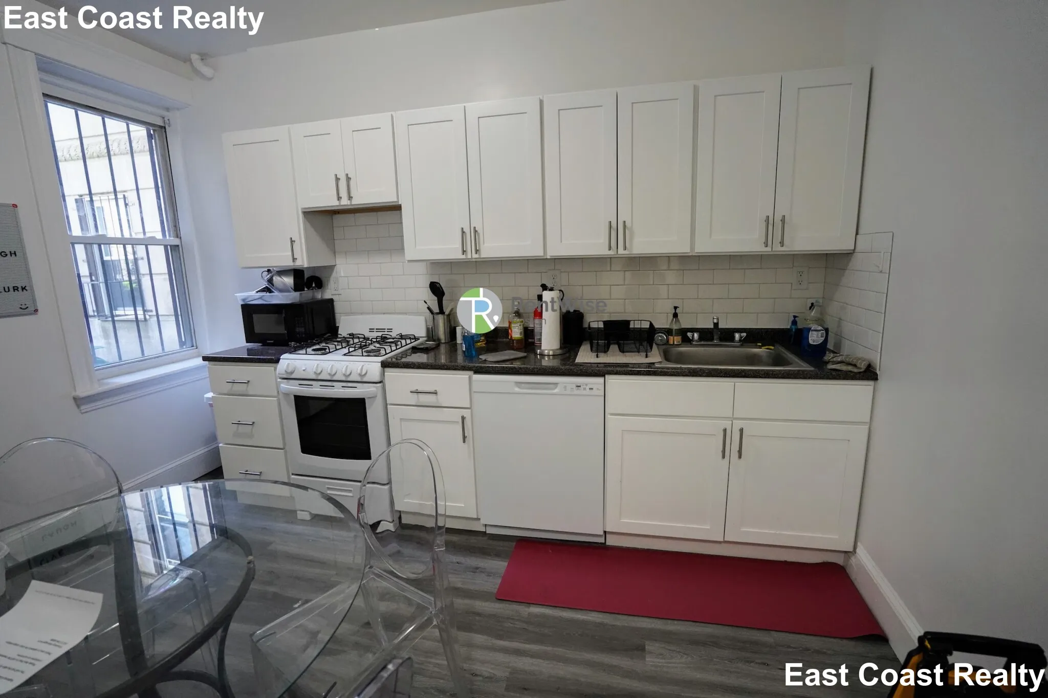 2 bed, 1 bath apartment for rent at 1820 Commonwealth Ave Unit 2, Brighton — photo 5 of 13