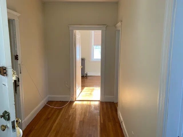1 split bed, 1 bath apartment for rent at 1820 Commonwealth Ave Unit 29, Brighton — photo 3 of 5