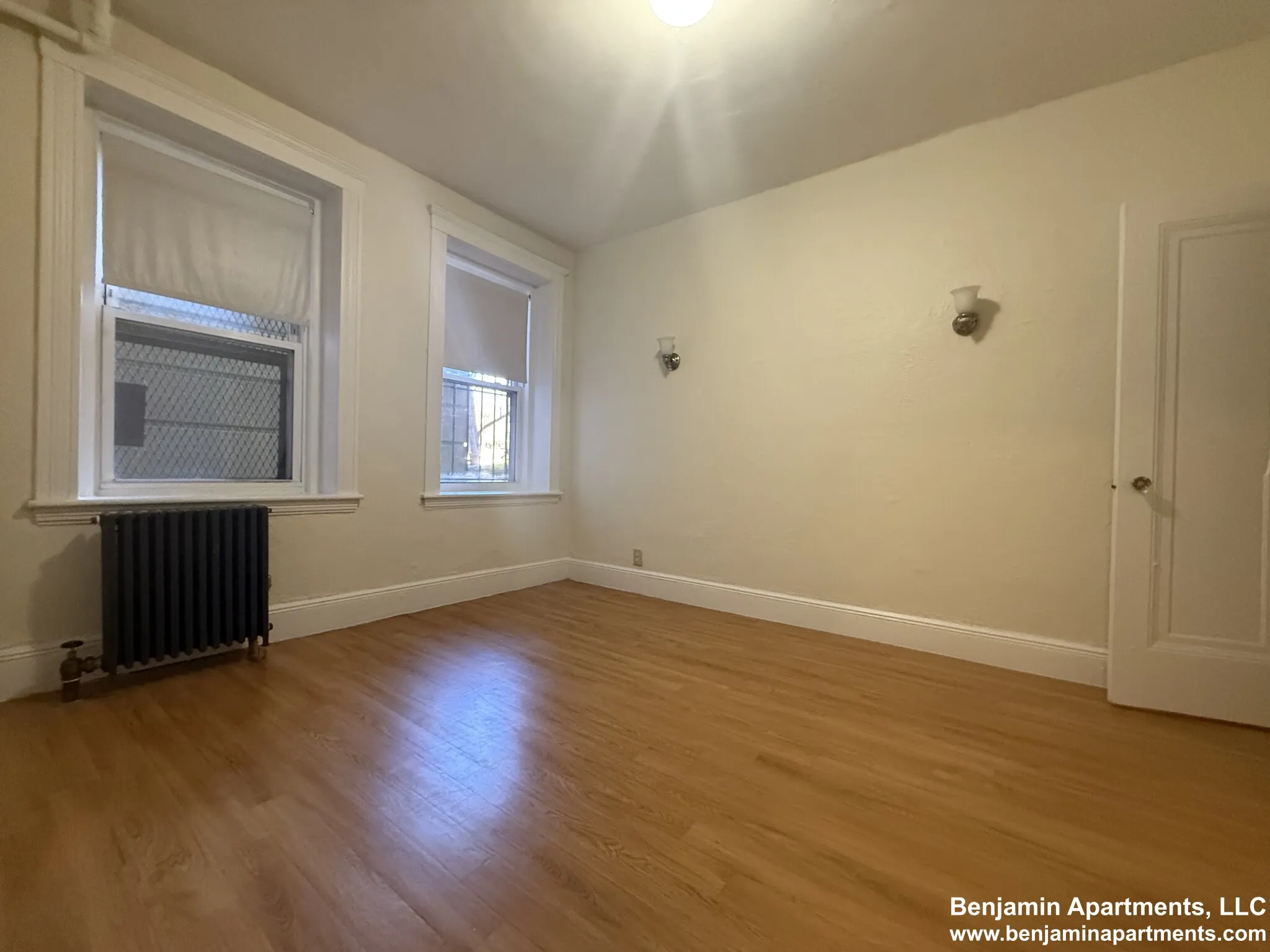 1 bed, 1 bath apartment for rent at 1820 Commonwealth Ave Unit 4, Brighton — photo 3 of 9