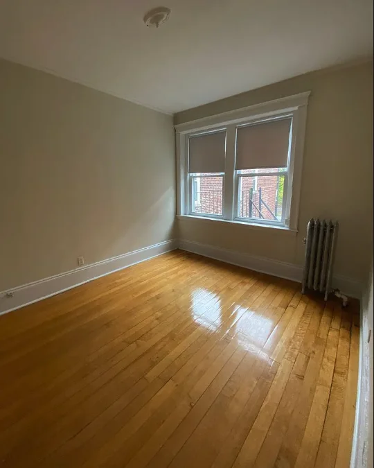 2 bed, 1 bath apartment for rent at 1822 Beacon St Unit 07, Brookline — photo 2 of 6