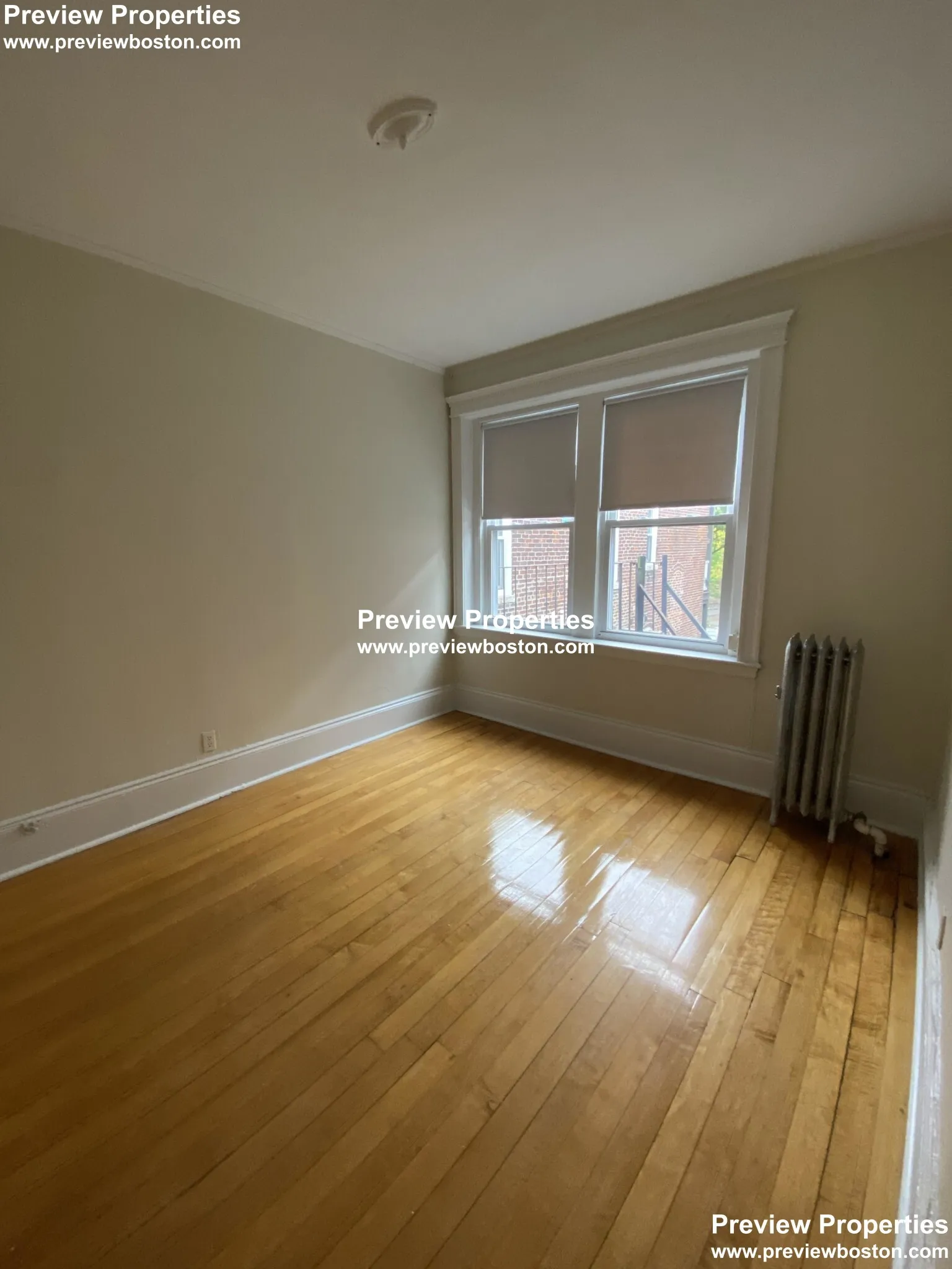2 bed, 1 bath apartment for rent at 1822 Beacon St Unit 7, Brookline — photo 9 of 12